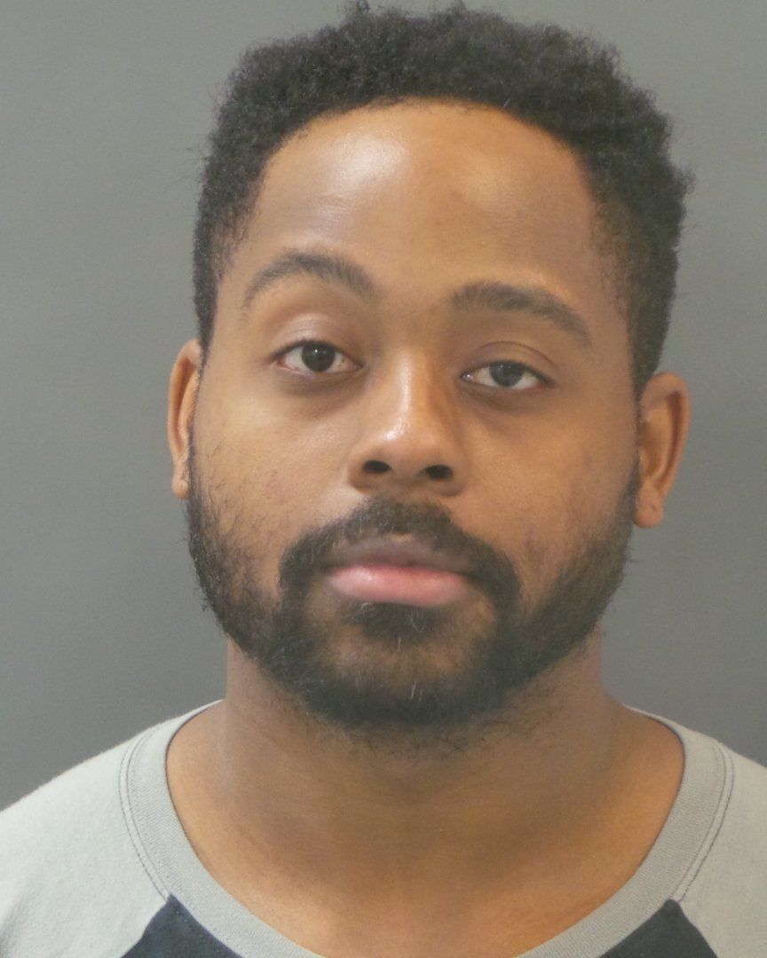 Suspended St. Louis police officer faces weapon charge
